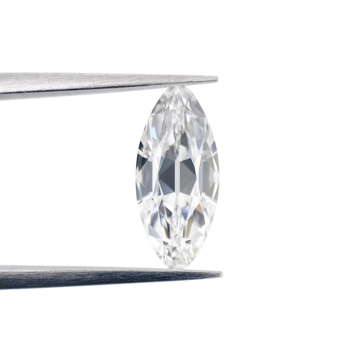 1.61ct | E/VS1 Oval Shape Old Mine Cut Lab Diamond (IGI)
