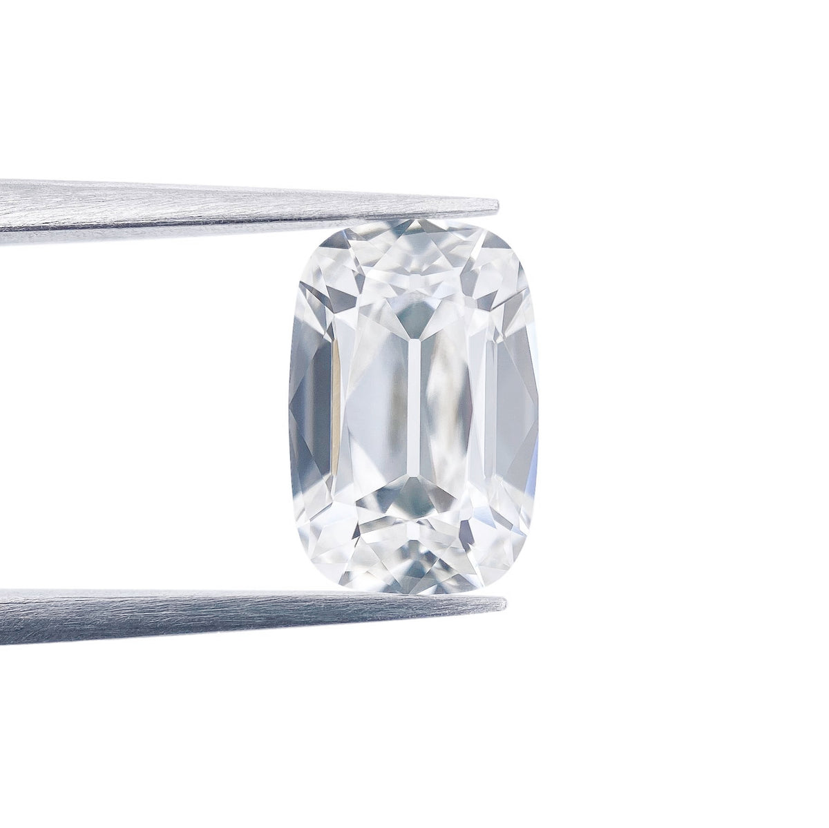 2.34ct | F/VS1 Cushion Shape Old Mine Cut Lab Diamond (IGI)