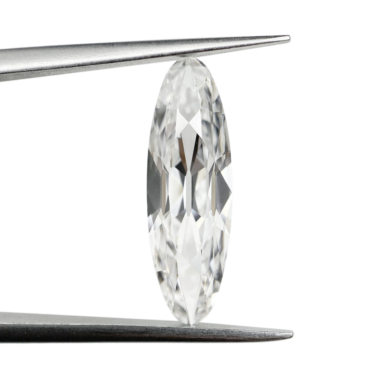 2.52ct | F/VS1 Oval Shape Old Mine Cut Lab Diamond (IGI)