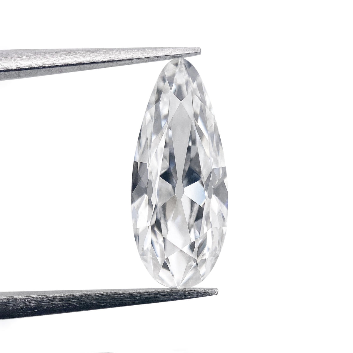 1.56ct | D/VVS2 Pear Shape Old Mine Cut Lab Diamond (IGI)