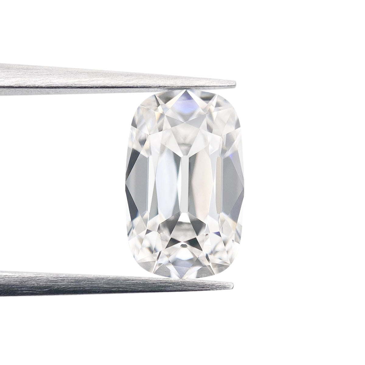 2.10ct | G/VS1 Cushion Shape Old Mine Cut Lab Diamond (IGI)-LITHOS Diamond