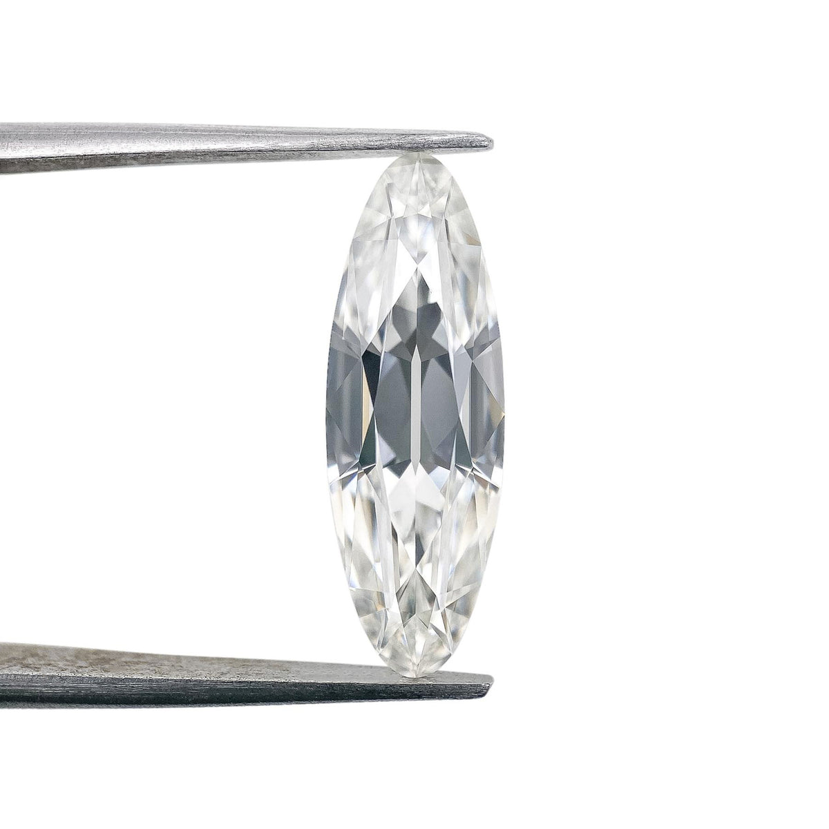2.97ct | F/VVS2 Oval Shape Old Mine Cut Lab Diamond (IGI)
