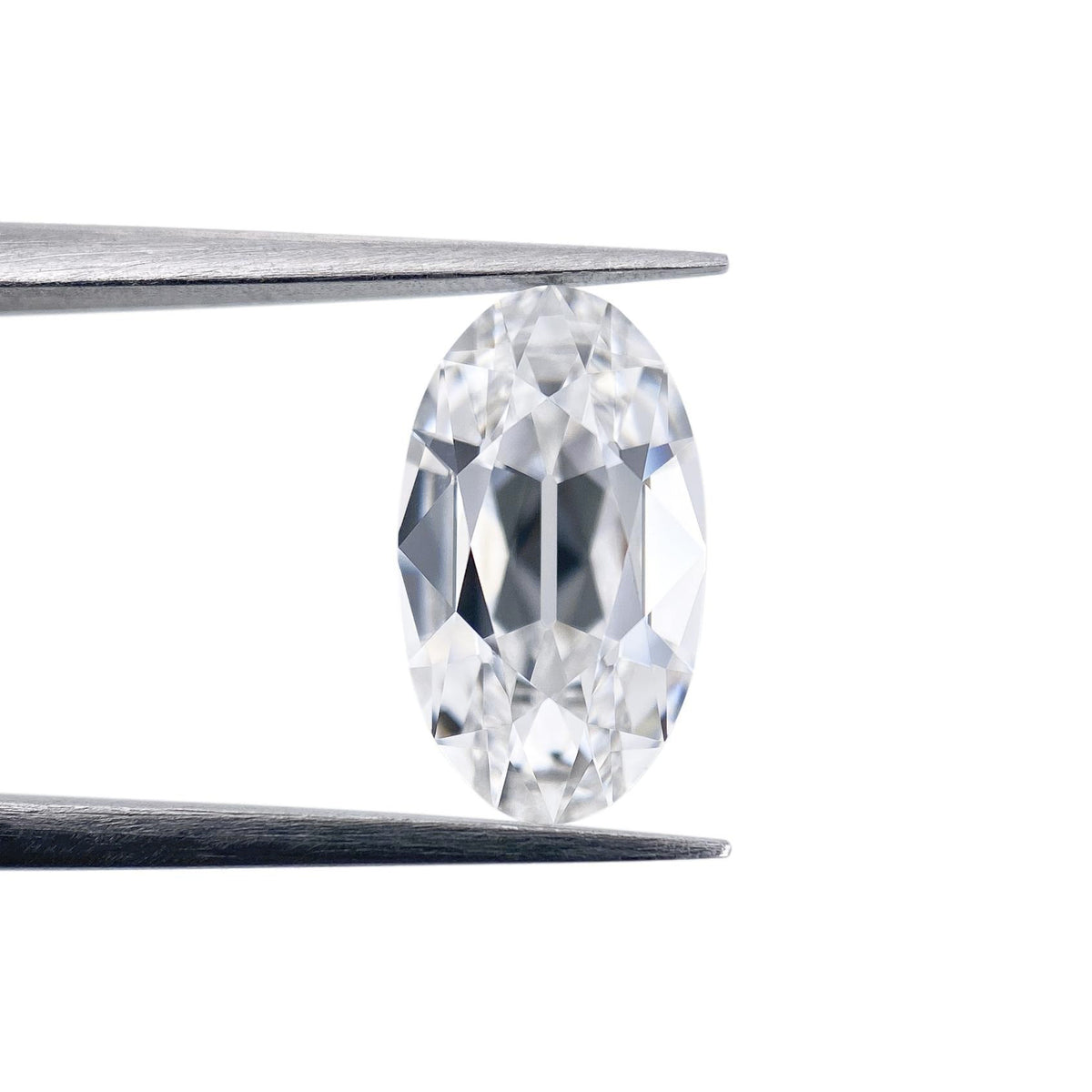 2.31ct | D/VS1 Oval Shape Old Mine Cut Lab Diamond (IGI)