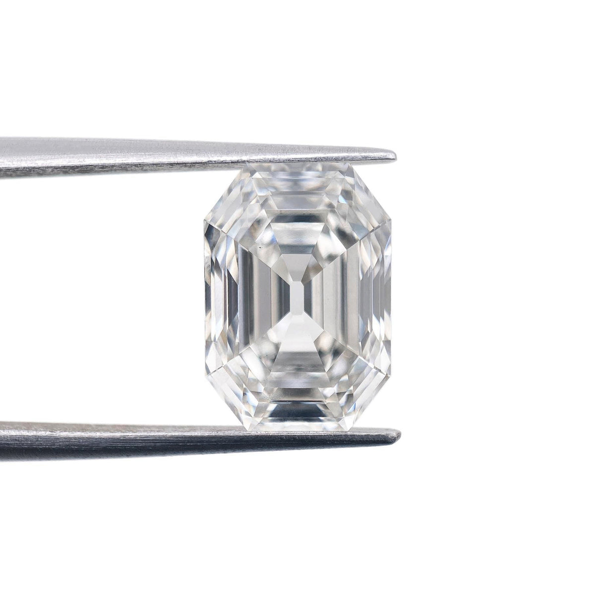 3.89ct | G/VS1 Antique Octagon Shape Step Cut Lab Diamond (IGI)