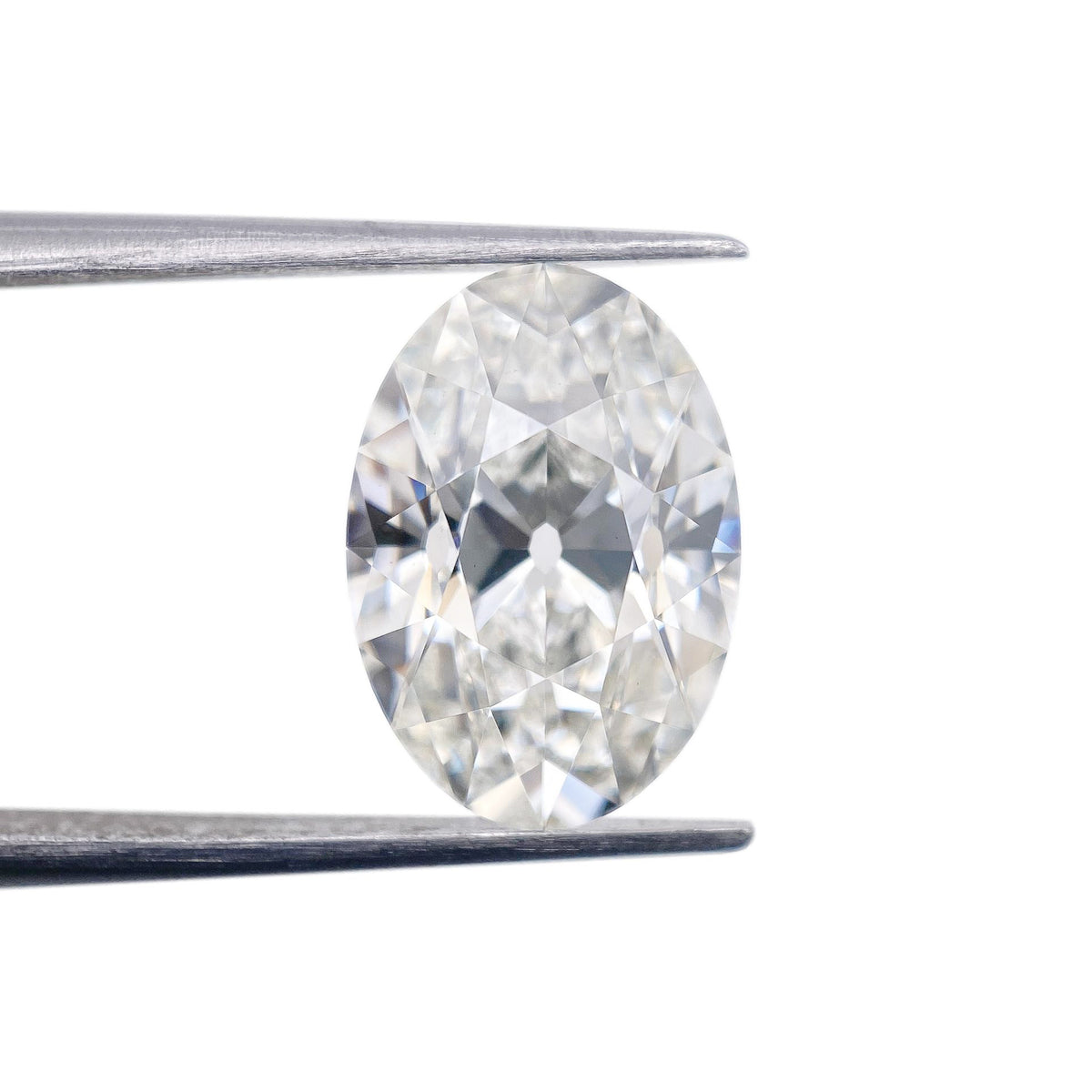 4.09ct | F/VS2 Oval Shape Old Mine Cut Lab Diamond (IGI)