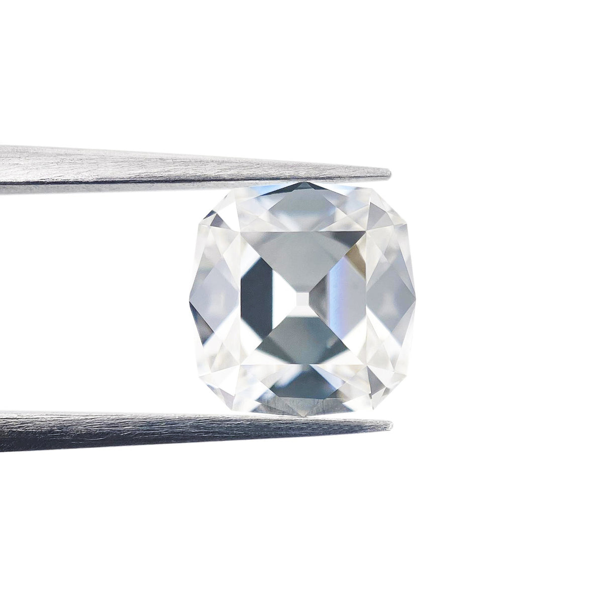 2.02ct | G/VS1 Cushion Shape Mazarin Cut Lab Diamond (IGI)