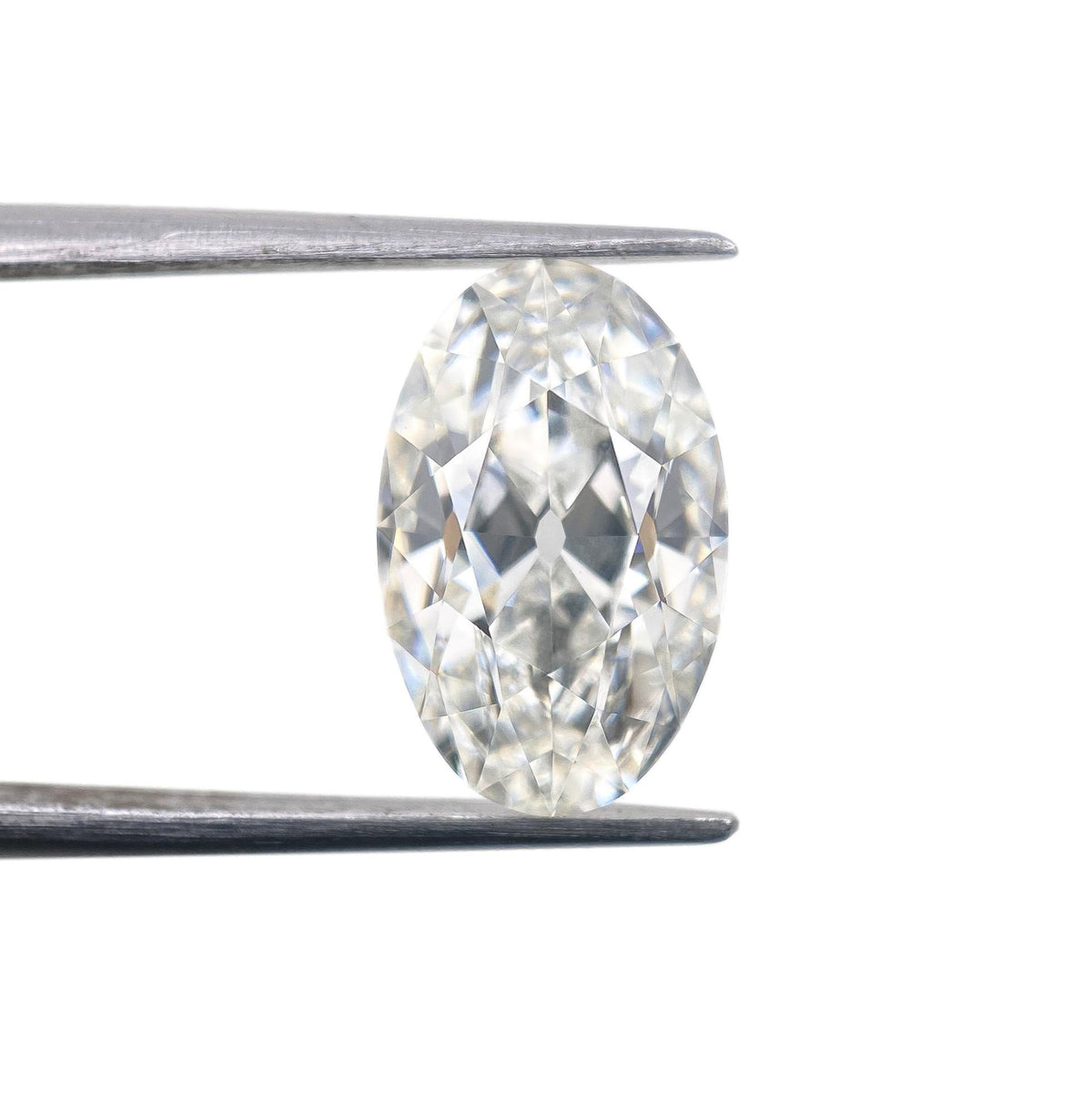2.83ct | F/VVS2 Oval Shape Old Mine Cut Lab Diamond (IGI)