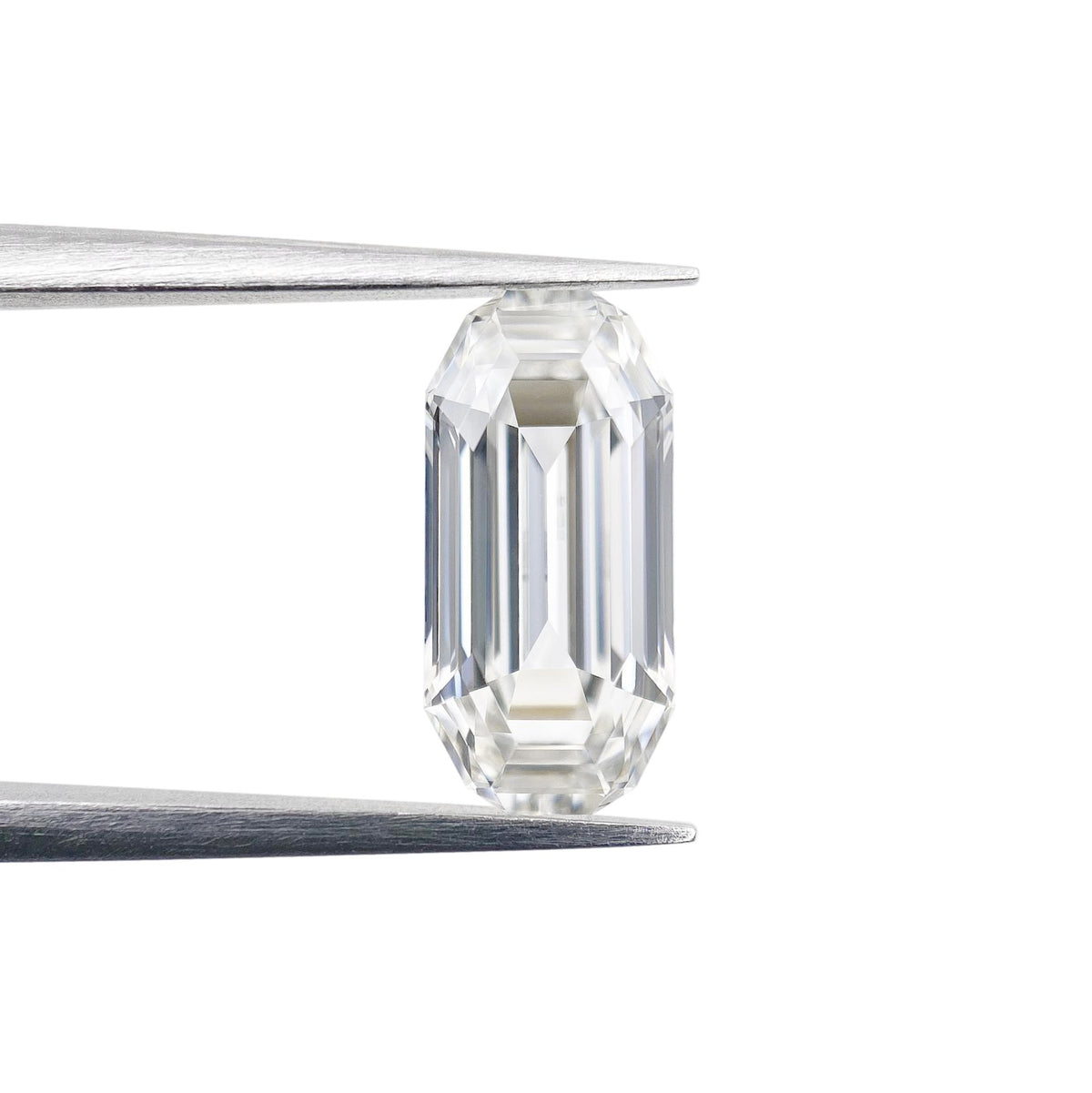 2.01ct | F/VS1 Octagon Shape Step Cut Lab Diamond (IGI)