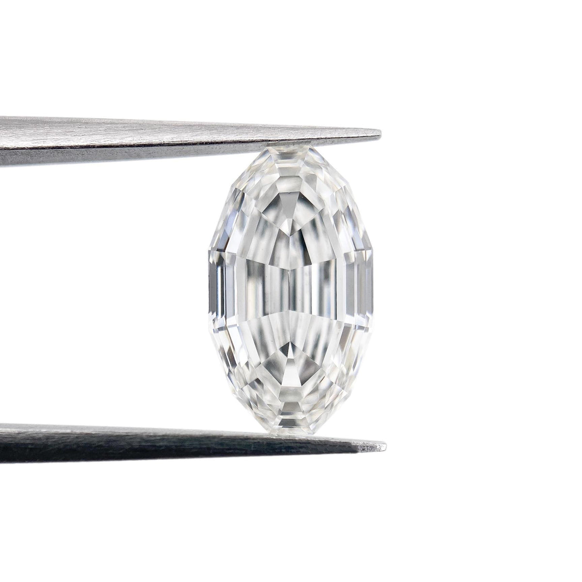 2.96ct | E/VVS2 Oval Shape Step Cut Lab Diamond (IGI)