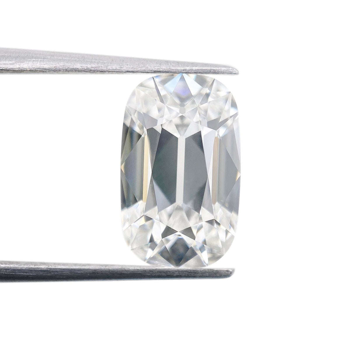 3.10ct | F/VVS2 Cushion Shape Old Mine Cut Lab Diamond (IGI)