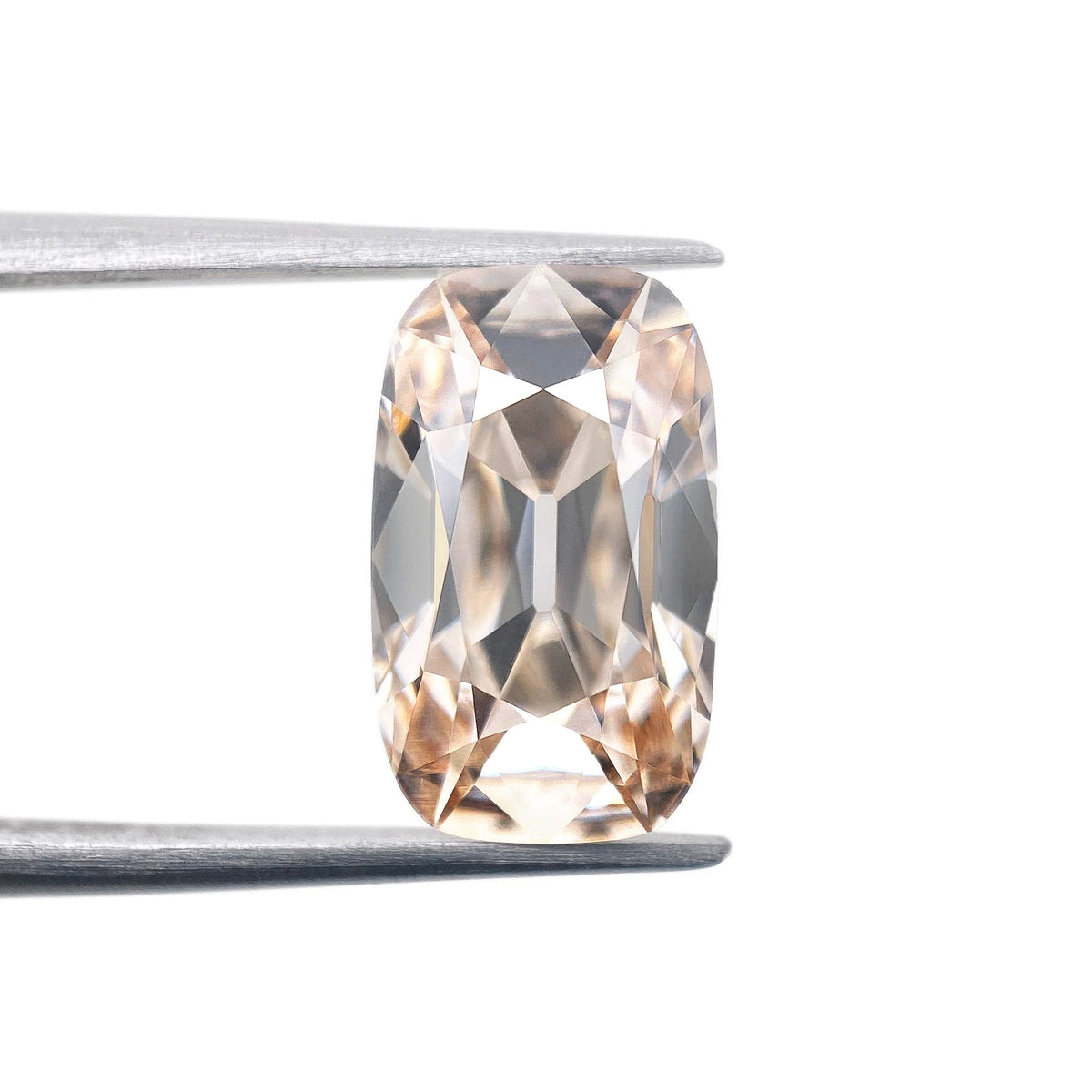 3.13ct | Q-R/VS2 Champagne Cushion Shape Old Mine Cut Lab Diamond (IGI)-LITHOS Diamond