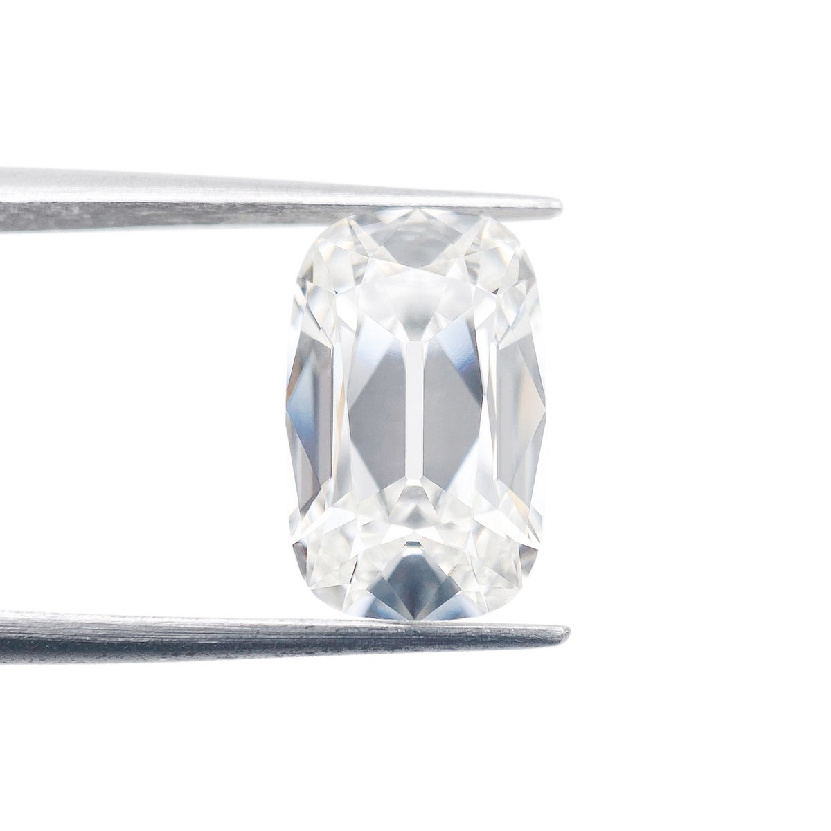 3.63ct | F/VVS2 Cushion Shape Old Mine Cut Lab Diamond (IGI)