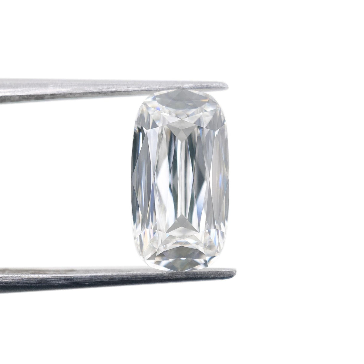 3.26ct | E/VVS2 Cushion Shape Lattice Cut Lab Diamond (IGI)