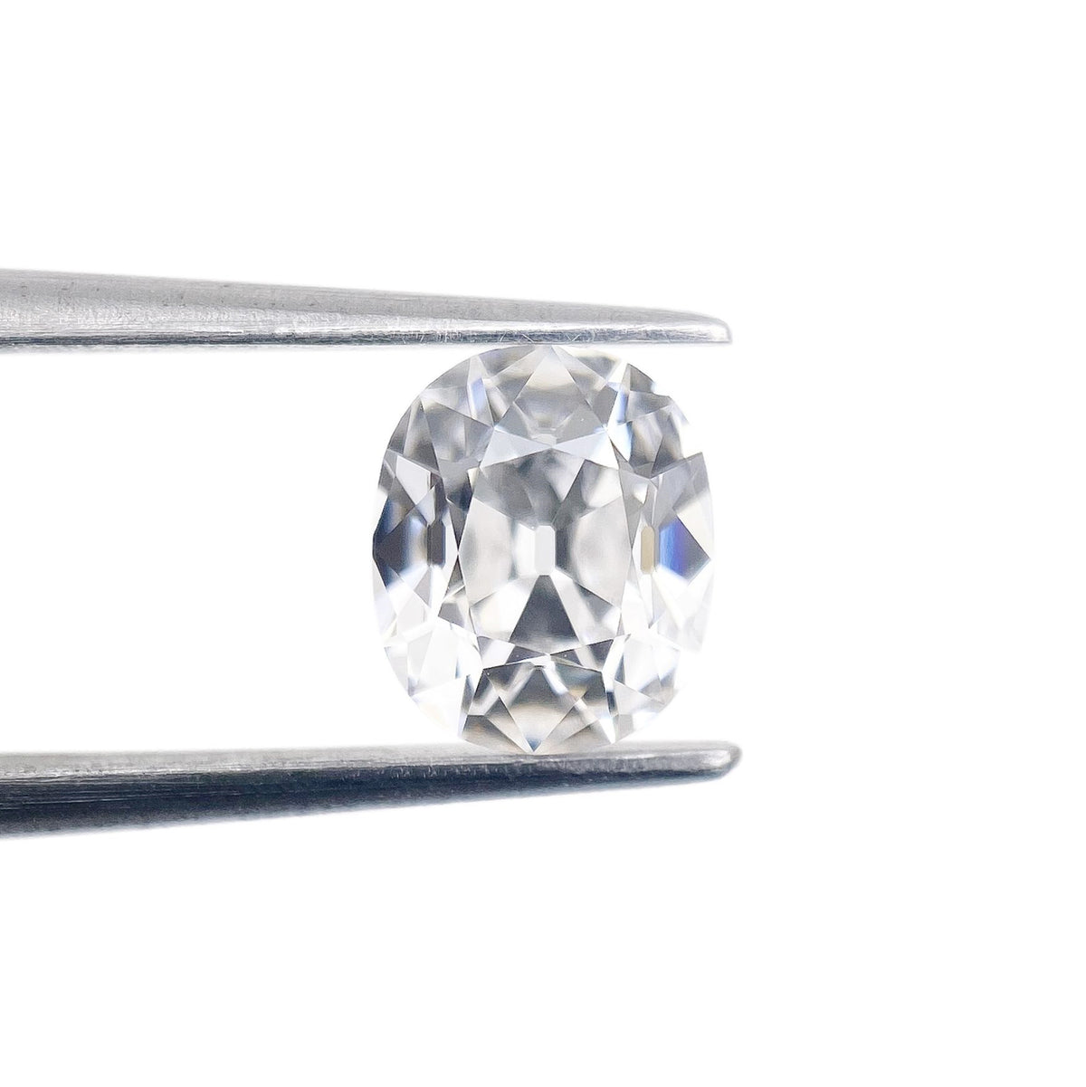 1.04ct | E/VVS2 Cushion Shape Old Mine Cut Lab Diamond (IGI)