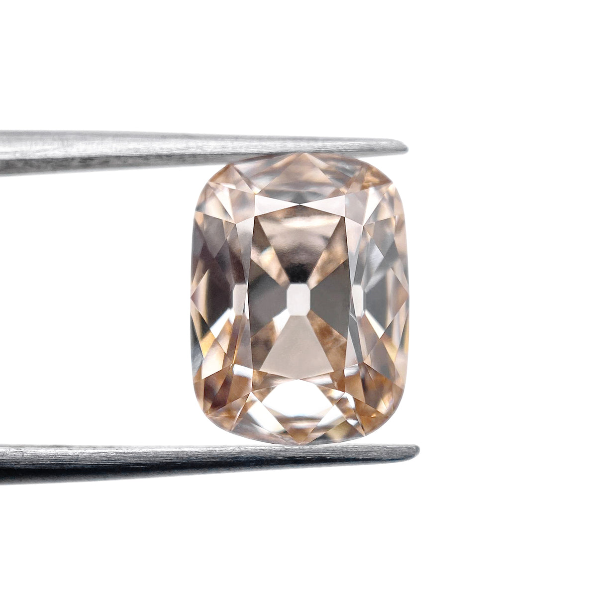3.38ct | Q-R/VVS2 champagne Cushion Shape Old Mine Cut Lab Diamond (IGI)-LITHOS Diamond