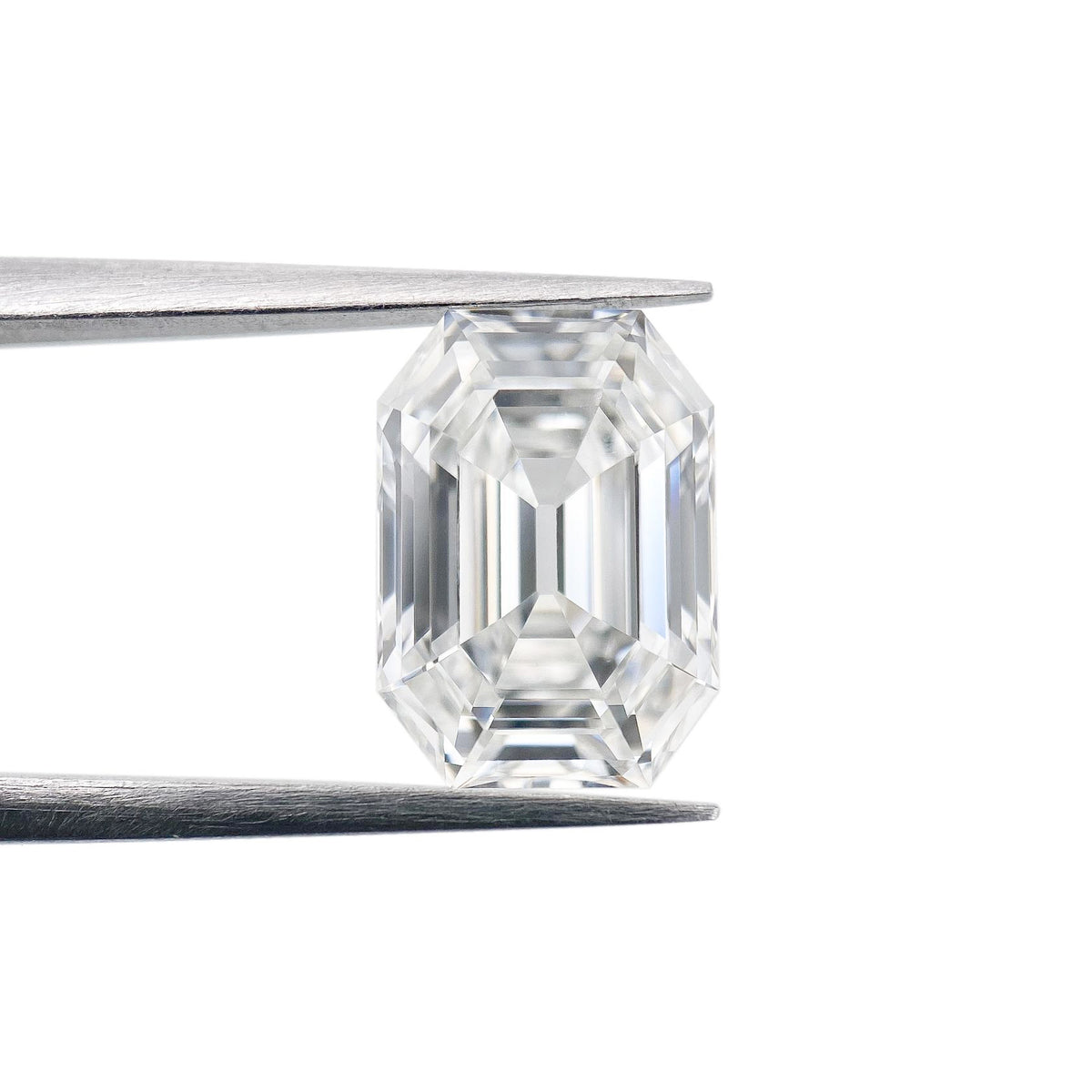 3.04ct | F/VVS2 Emerald Shape Antique Step Cut Lab Diamond (IGI)