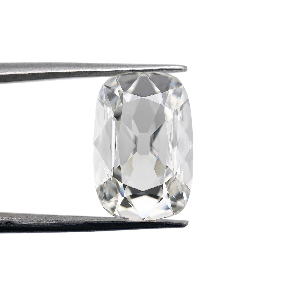 4.21ct | G/VVS2 Antique Cushion Shape Old Mine Cut Lab Diamond (IGI)