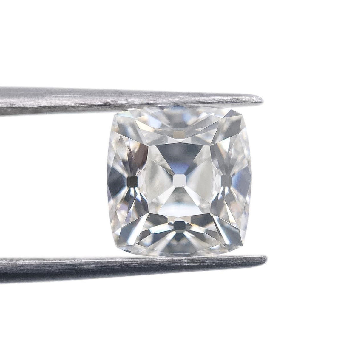 3.12ct | E/VS1 Cushion Shape Peruzzi Cut Lab Diamond (IGI)