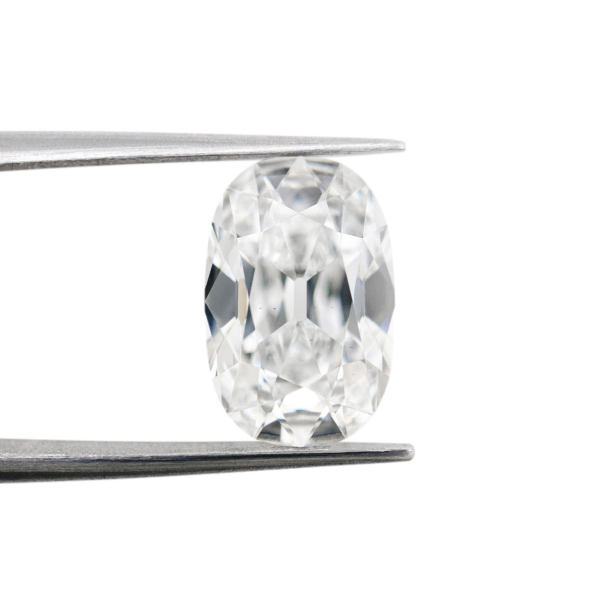 4.11ct | E/VS2 Antique Cushion Shape Old Mine Cut Lab Diamond (IGI)-LITHOS Diamond