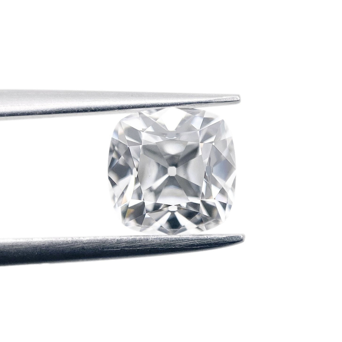 1.16ct | D/VS1 Cushion Shape Old Mine Cut Lab Diamond (IGI)