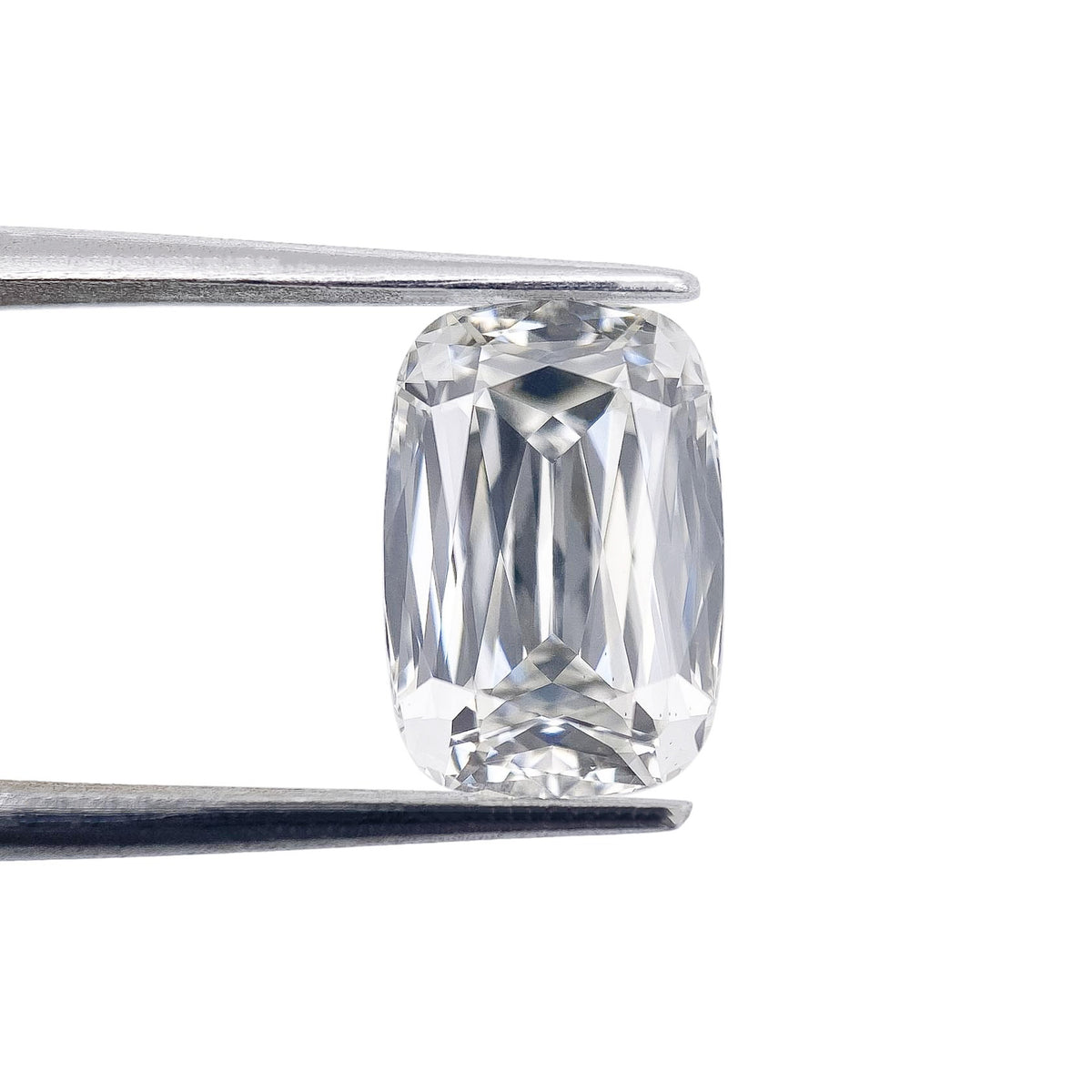 2.76ct | G/VS2 Cushion Shape Lattice Cut Lab Diamond (IGI)