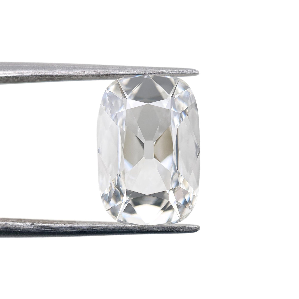 3.53ct | F/VVS2 Cushion Shape Old Mine Cut Lab Diamond (IGI)
