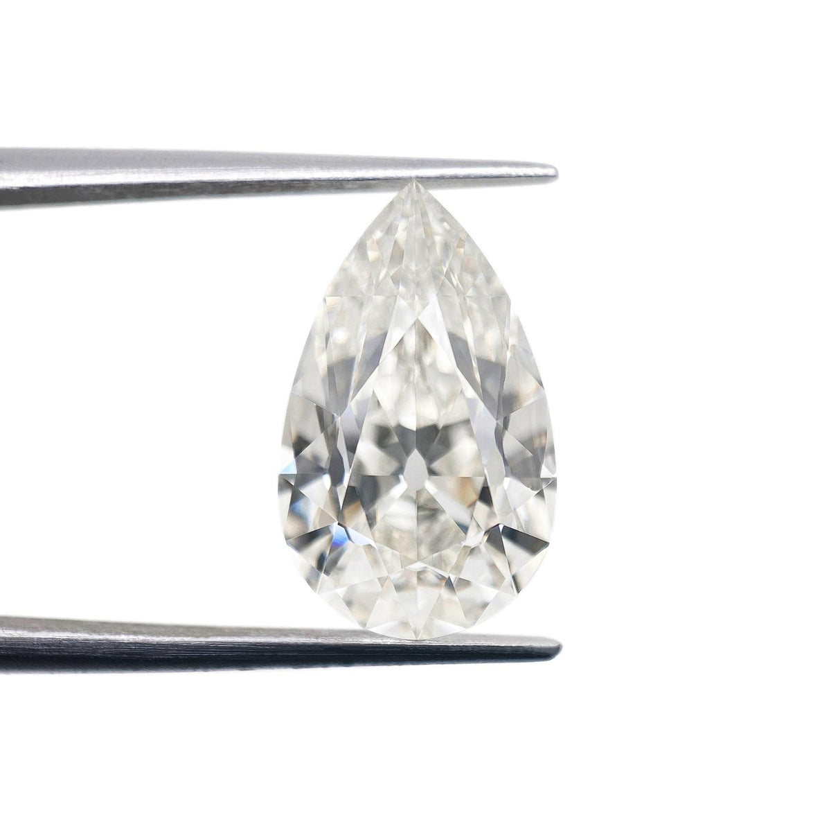 4.36ct | H/VVS2 Pear Shape Old Mine Cut Lab Diamond (IGI)