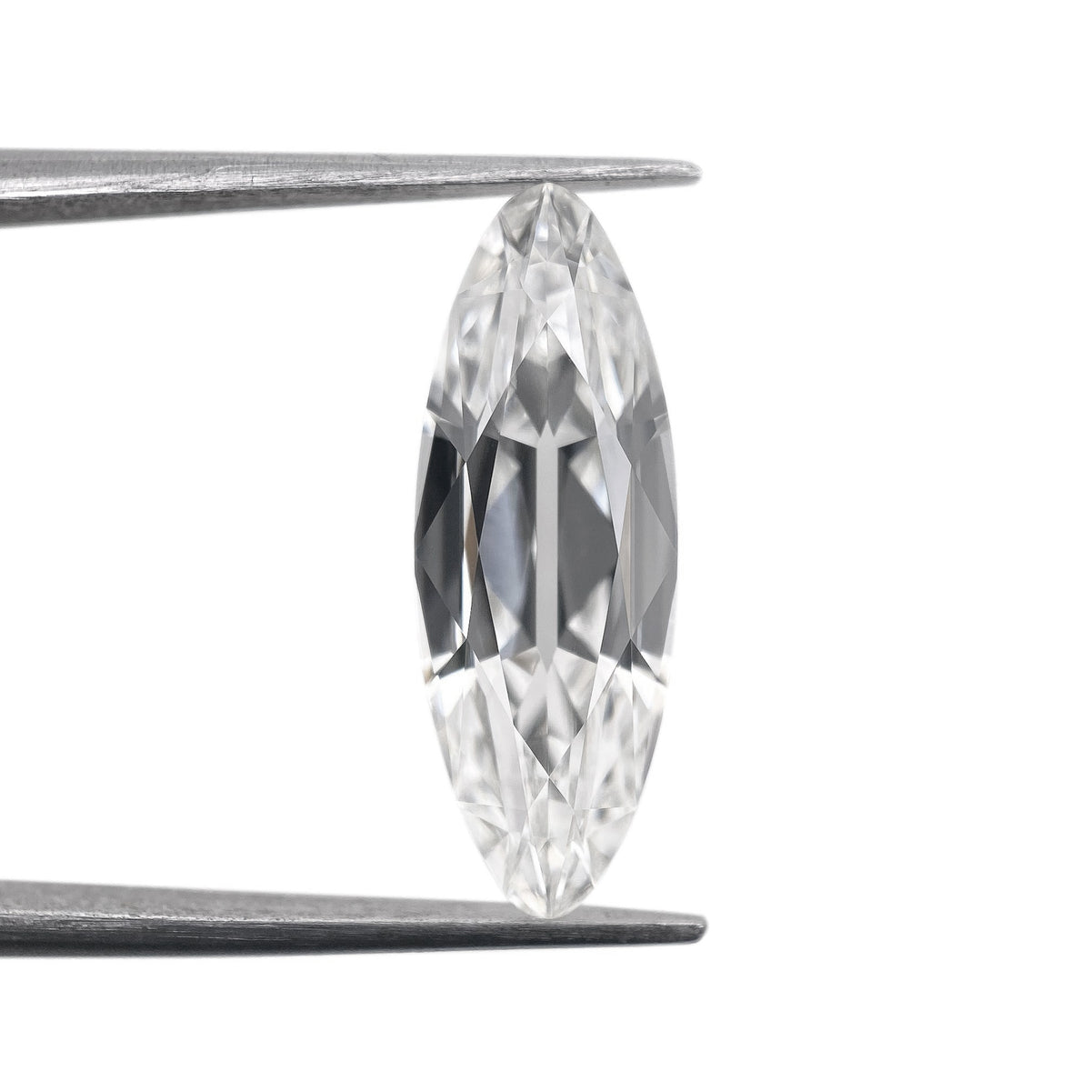 3.96ct | F/VVS2 Oval Shape Old Mine Cut Lab Diamond (IGI)