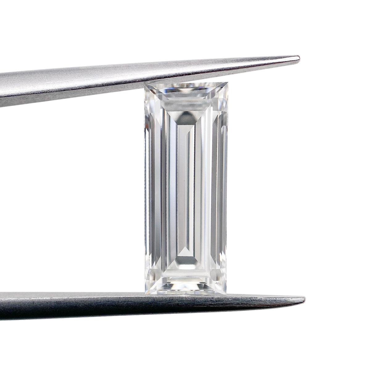 2.51ct | E/VVS2 Baguette Shape Step Cut Lab Diamond (IGI)