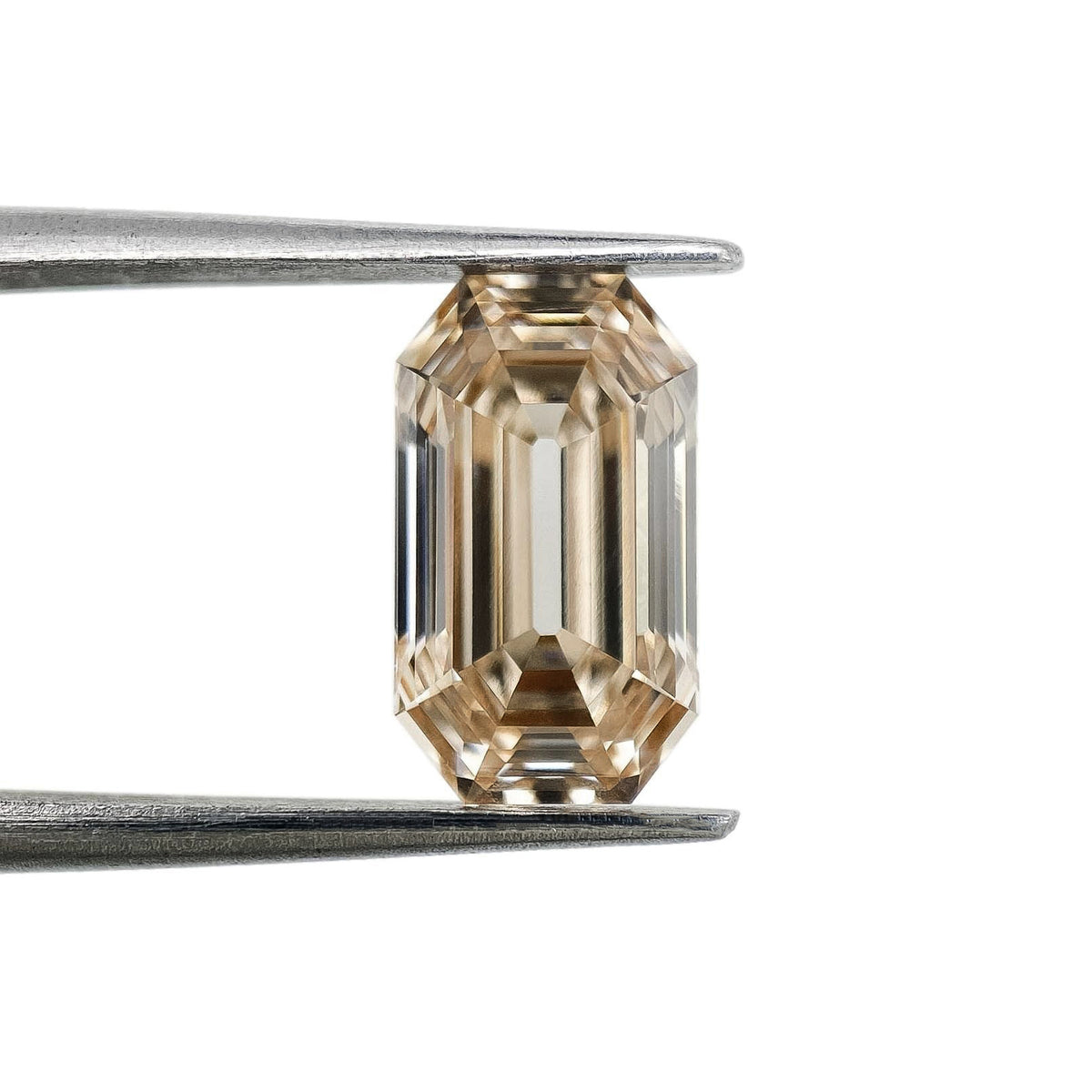 2.43ct | Very Light Brown/VVS2 Champagne Antique Octagon Shape Step Cut Lab Diamond (IGI)-LITHOS Diamond
