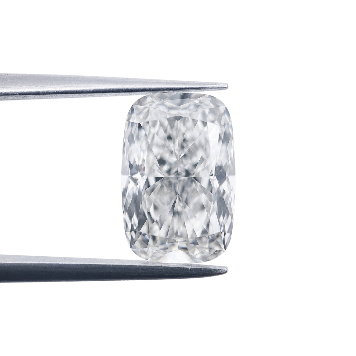3.76ct | G/VS1 Cushion Shape Brilliant Cut Lab Diamond (IGI)