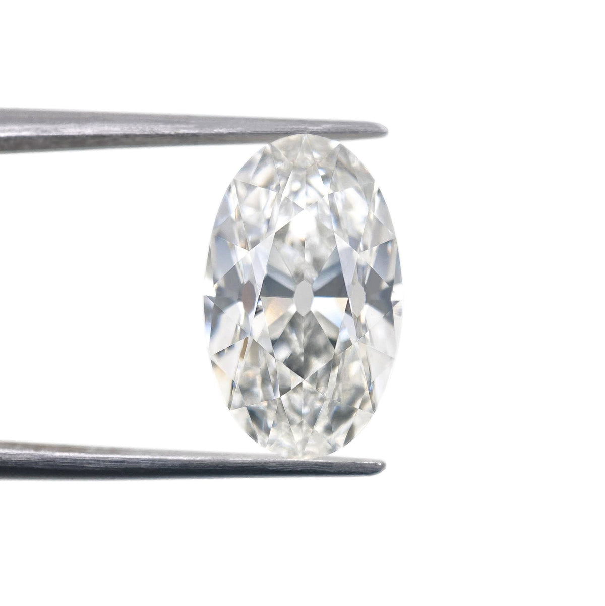 4.10ct | F/VS2 Oval Shape Old Mine Cut Lab Diamond (IGI)