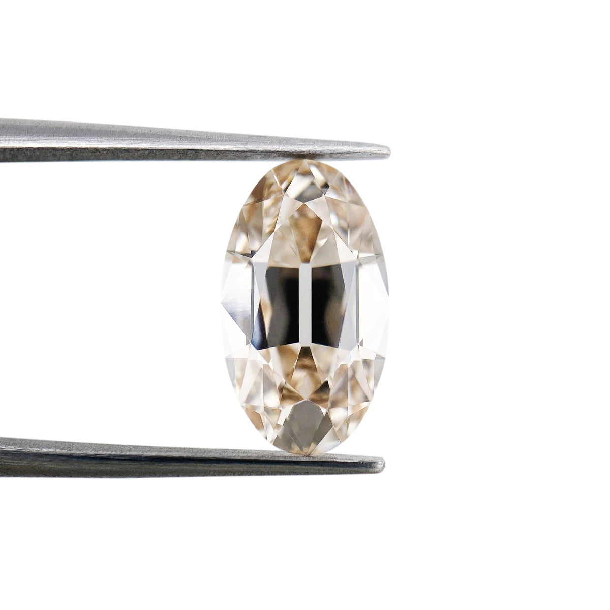 2.92ct | M/VVS2 Oval Shape Old Mine Cut Lab Diamond (IGI)-LITHOS Diamond