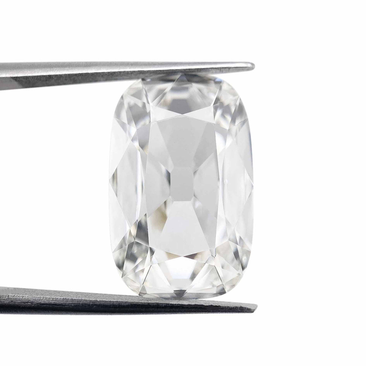 7.55ct | G/VVS2 Antique Cushion Shape Old Mine Cut Lab Diamond (IGI)