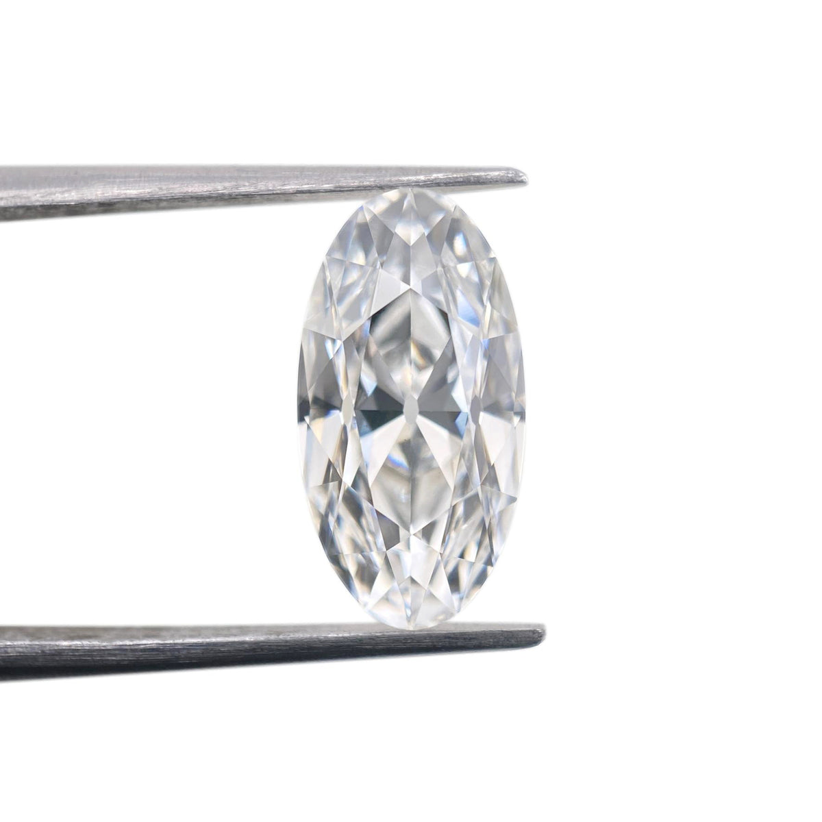 2.31ct | E/VS1 Oval Shape Old Mine Cut Lab Diamond (IGI)
