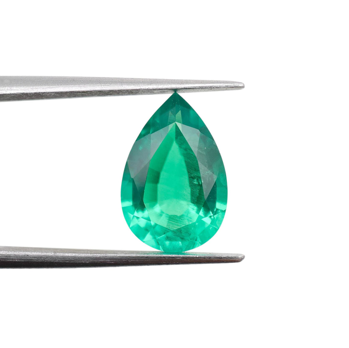 3.11ct | Brilliant Cut Pear Shape Lab Emerald