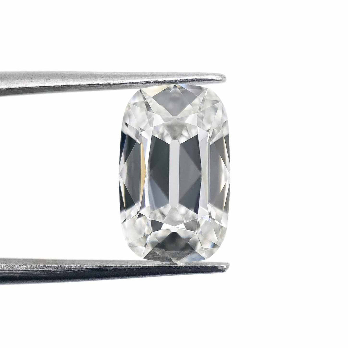 3.58ct | F/VVS2 Cushion Shape Old Mine Cut Lab Diamond (IGI)