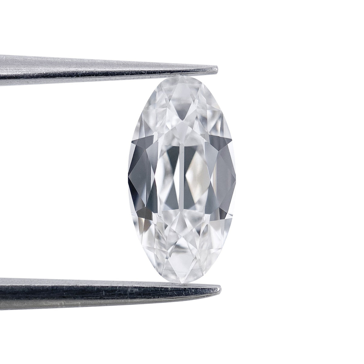 1.60ct | E/VVS2 Oval Shape Old Mine Cut Lab Diamond (IGI)