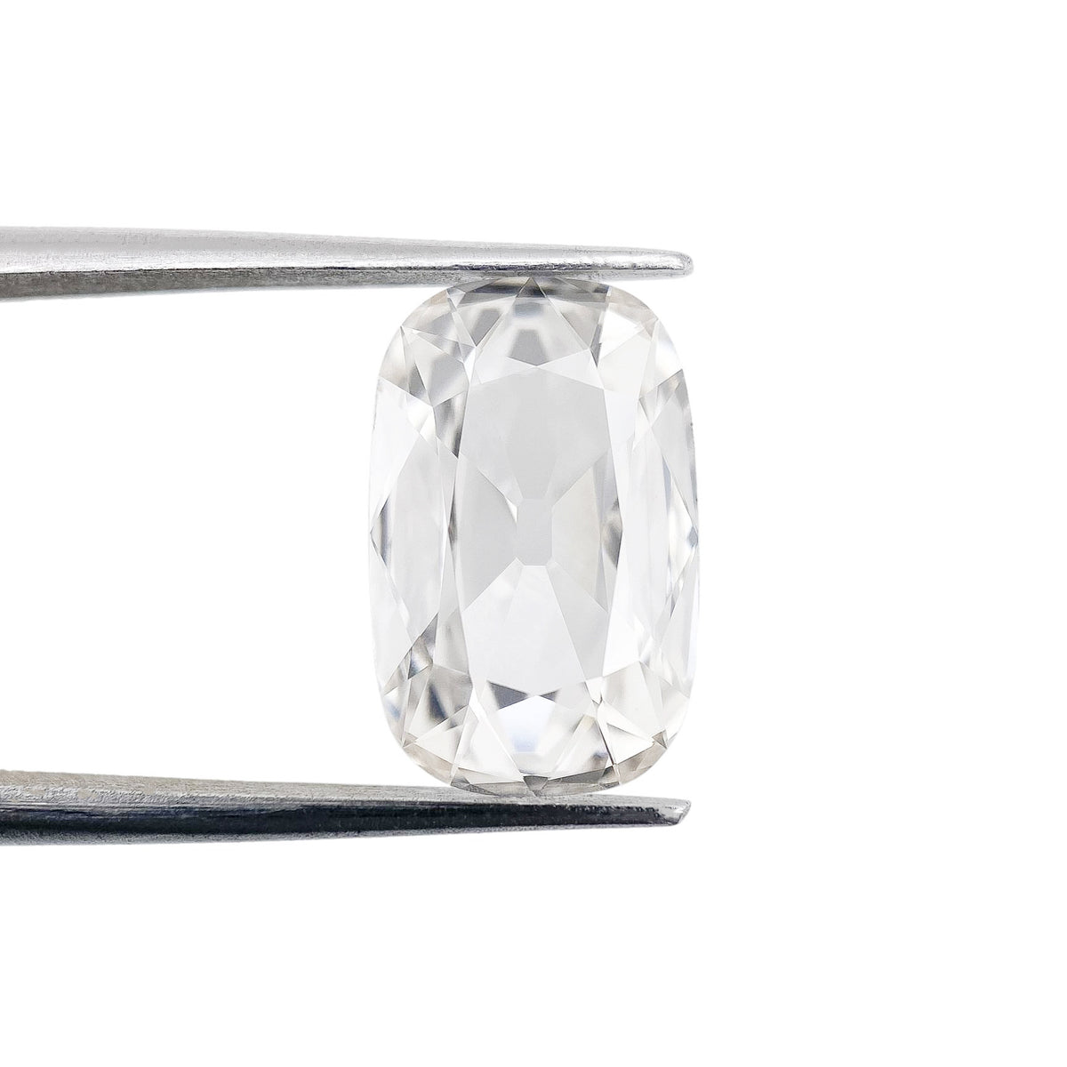 2.85ct | H/VS1 Antique Cushion Shape Old Mine Cut Lab Diamond (IGI)