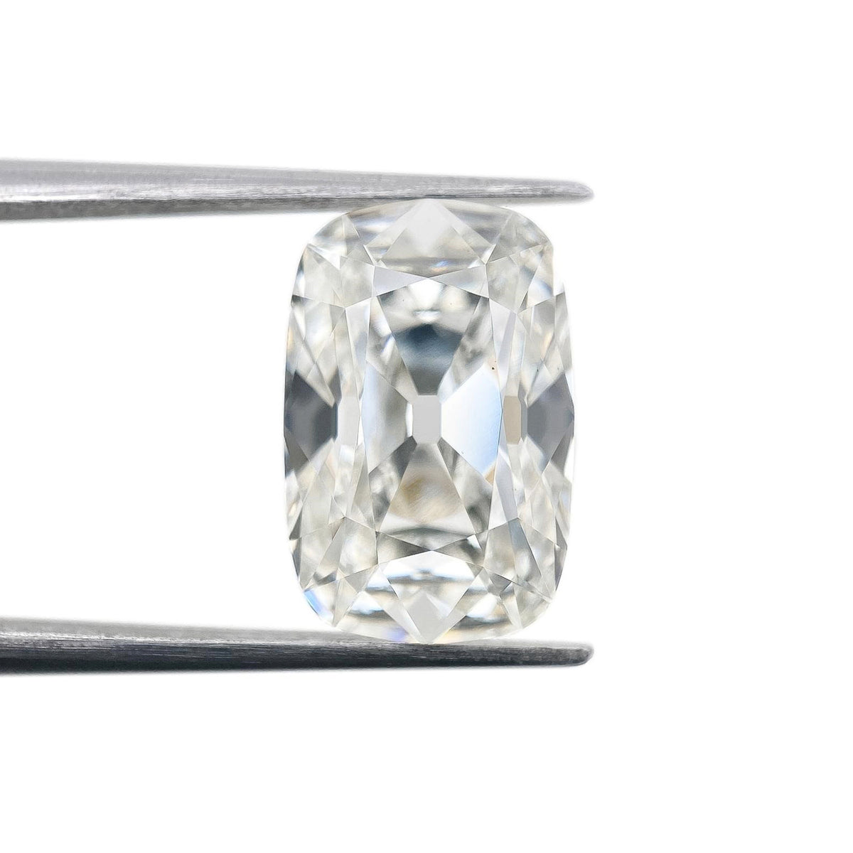 5.06ct | F/VS2 Antique Cushion Shape Old Mine Cut Lab Diamond (IGI)