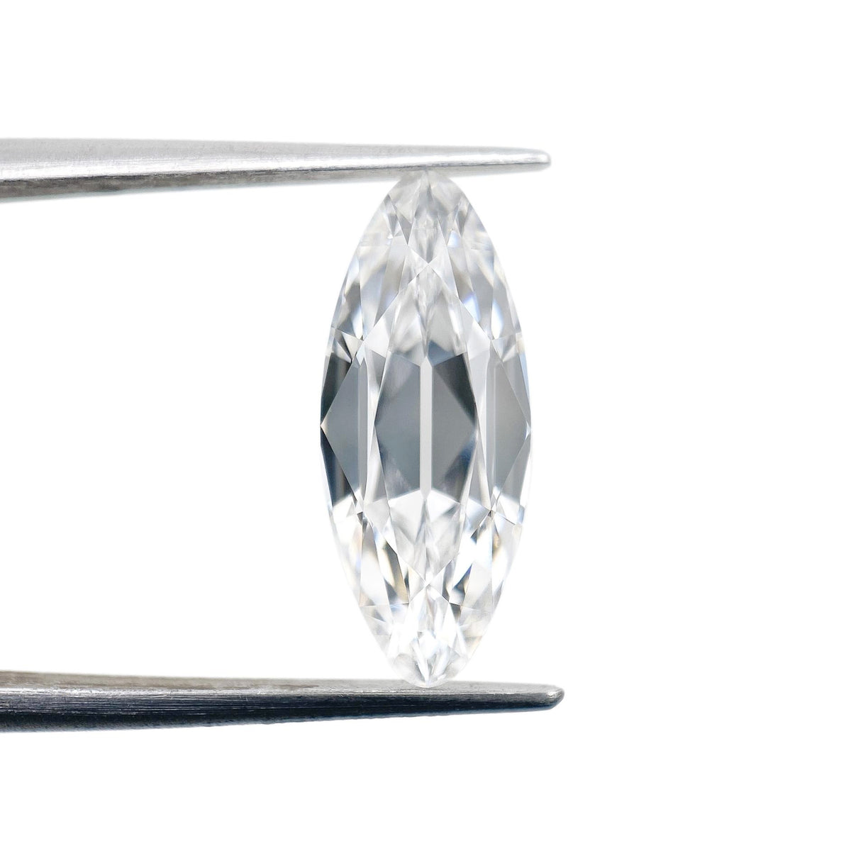 2.47ct | E/VS1 Oval Shape Old Mine Cut Lab Diamond (IGI)