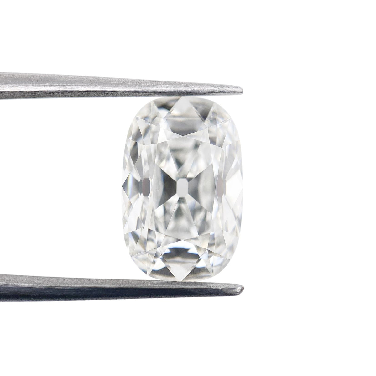 3.81ct | E/VS1 Cushion Shape Old Mine Cut Lab Diamond (IGI)