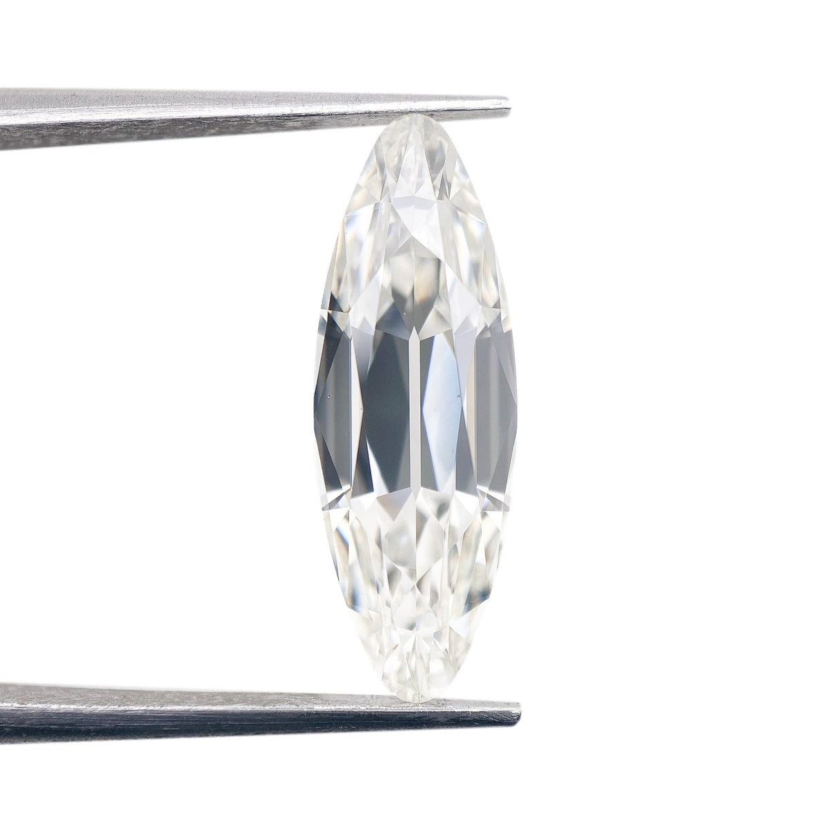 2.96ct | G/VS2 Oval Shape Old Mine Cut Lab Diamond (IGI)