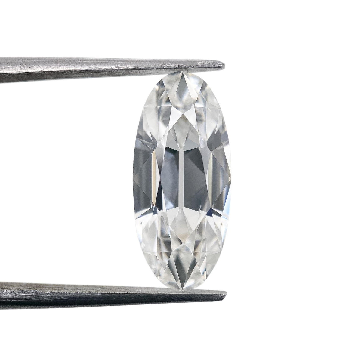 3.58ct | E/VVS2 Oval Shape Old Mine Cut Lab Diamond (IGI)