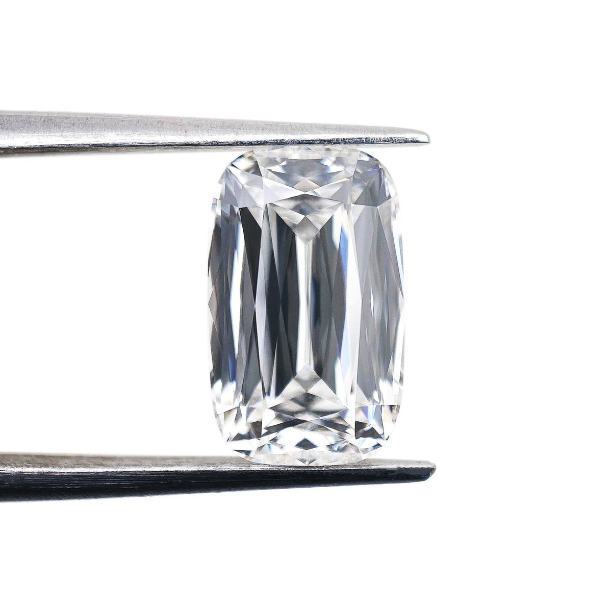2.83ct | E/VS2 Cushion Lattice Cut Lab Diamond (IGI)
