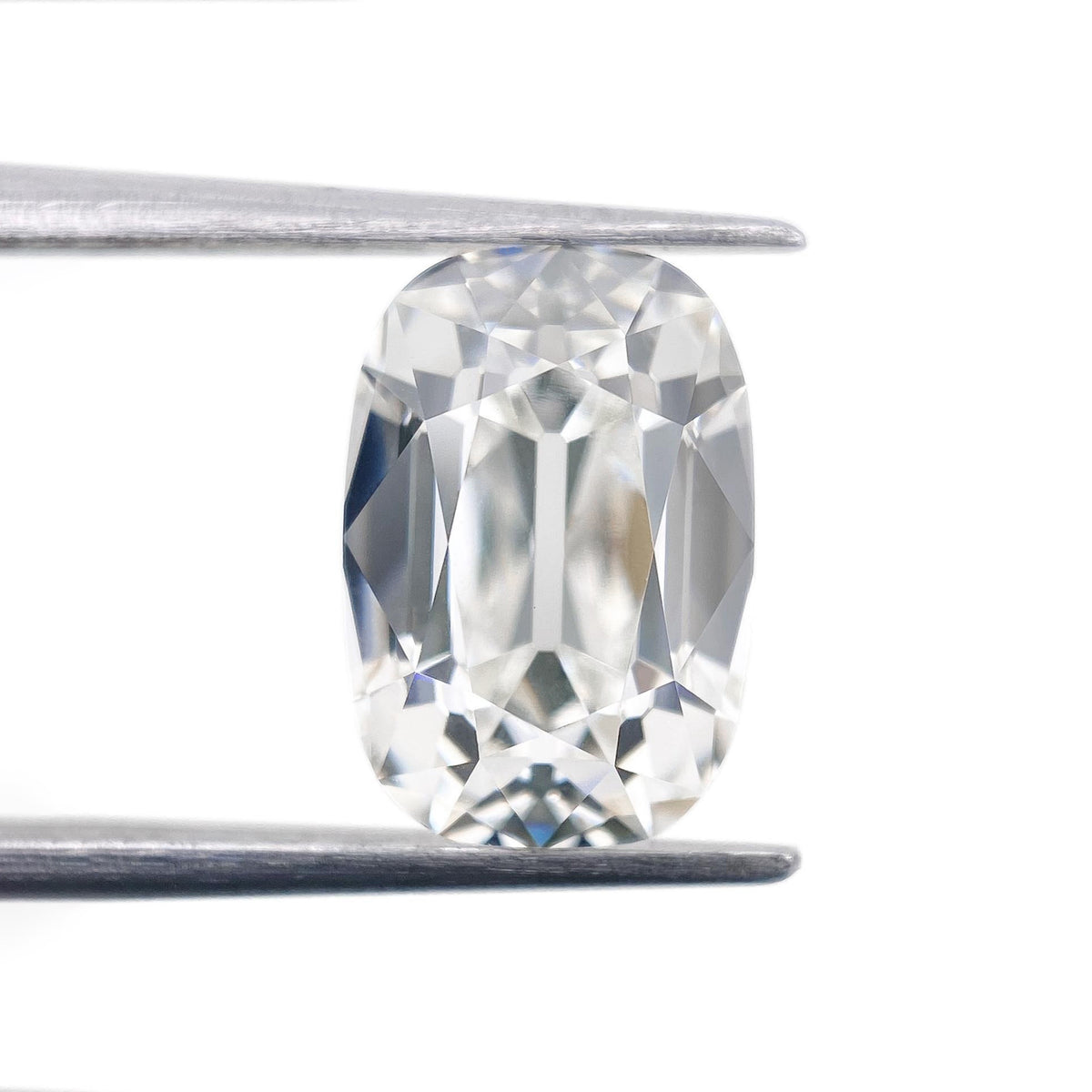 3.01ct | G/VVS2 Cushion Shape Old Mine Cut Lab Diamond (IGI)