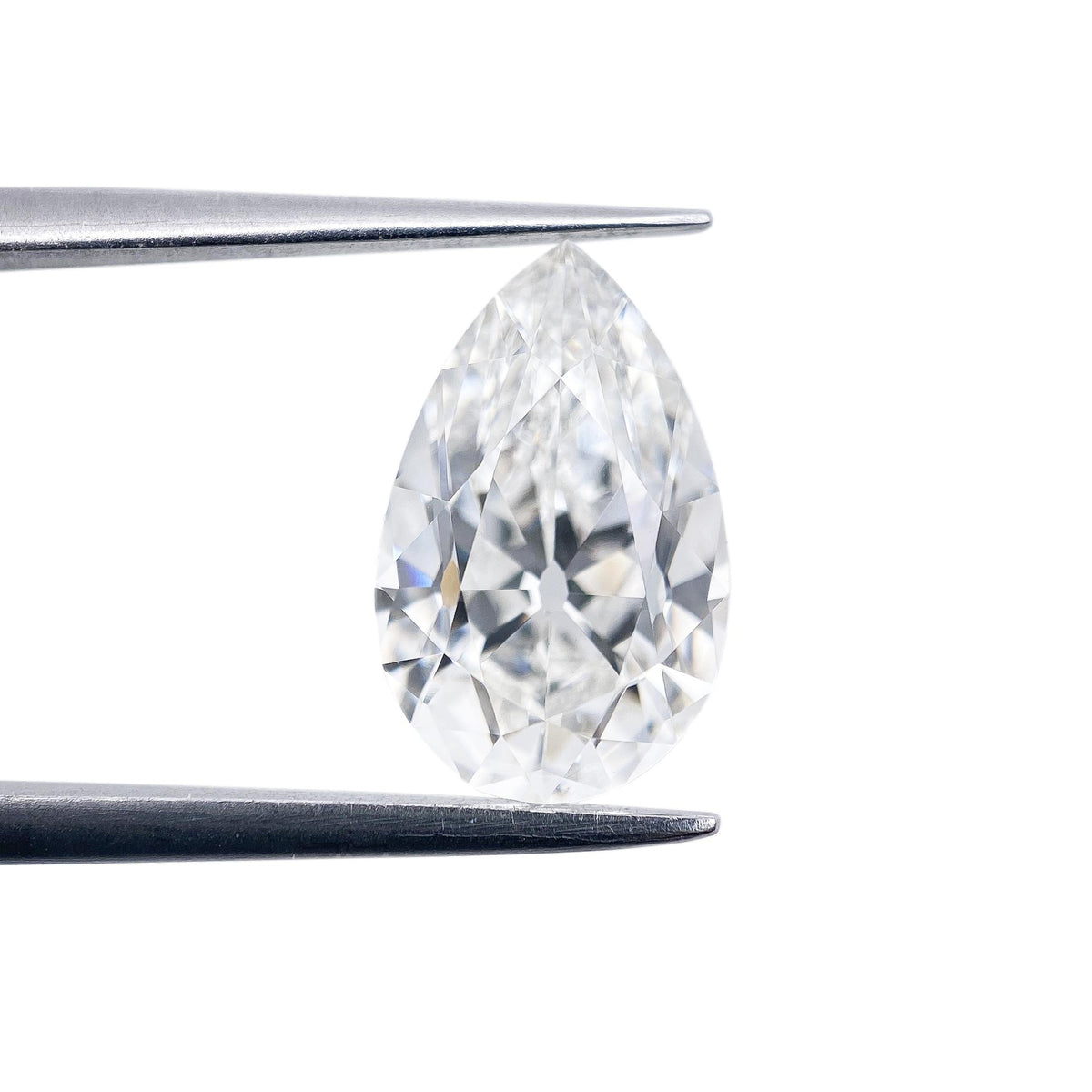 3.13ct | F/VS1 Pear Shape Old Mine Cut Lab Diamond (IGI)