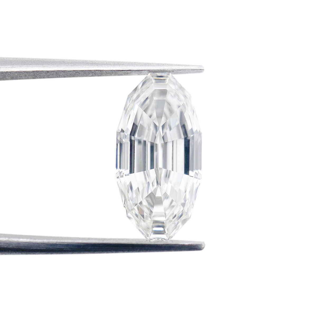 3.11ct | F/VS2 Oval Shape Step Cut Lab Diamond (IGI)