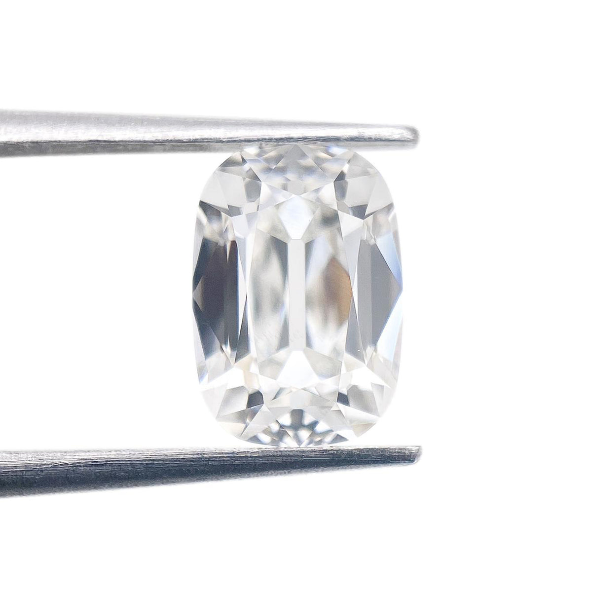 1.66ct | F/VS2 Cushion Shape Old Mine Cut Lab Diamond (IGI)