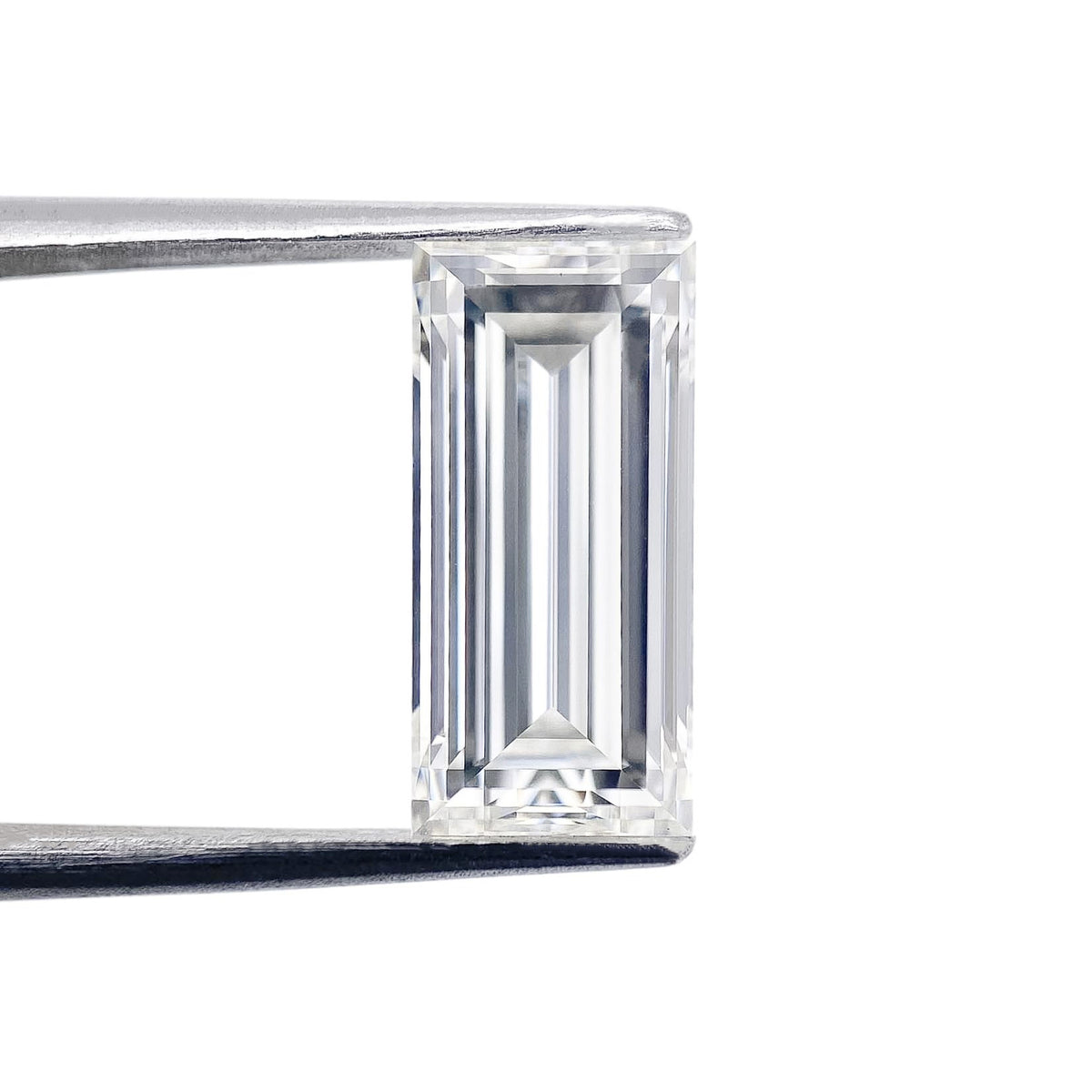 2.65ct | F/VVS2 Baguette Shape Step Cut Lab Diamond (IGI)